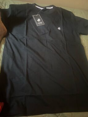 Pacific Professional Men's Black V-Neck Short Sleeve Tee